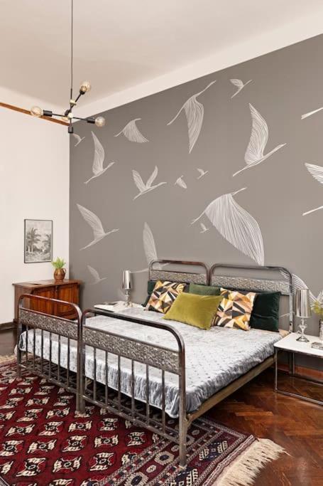 Baross Stylish Apartment *